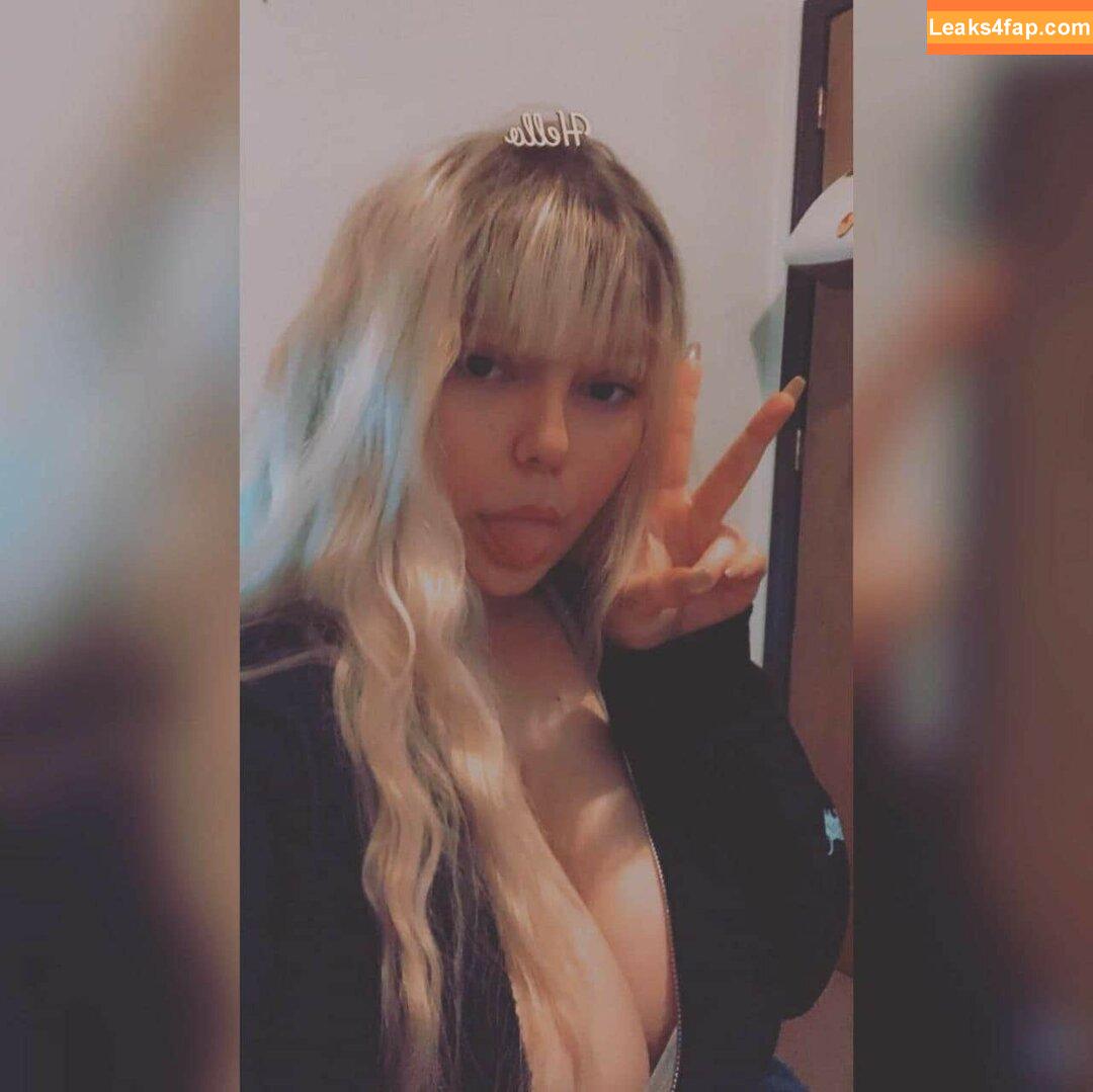 Chewys.melons / Chewy_waifu / chewtastic_chewy leaked photo photo #0161