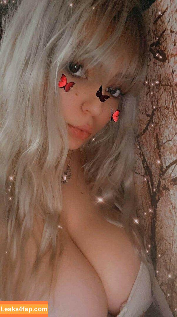 Chewys.melons / Chewy_waifu / chewtastic_chewy leaked photo photo #0215