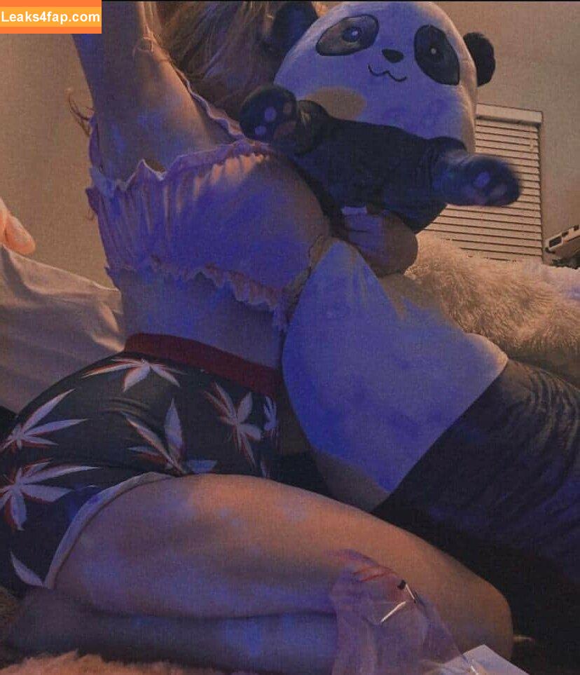 Chewys.melons / Chewy_waifu / chewtastic_chewy leaked photo photo #0320