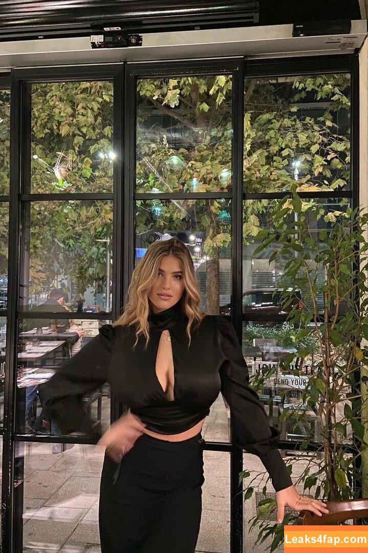 Chiara Gariboldi / carbochiara_ / chiara_gariboldi leaked photo photo #0169