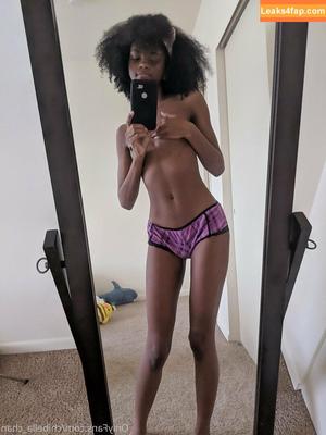 Chibella Chan photo #0120