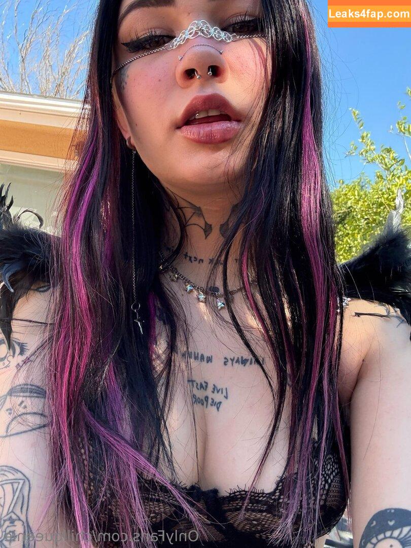 chillqueenie / cryingqueenie leaked photo photo #0012
