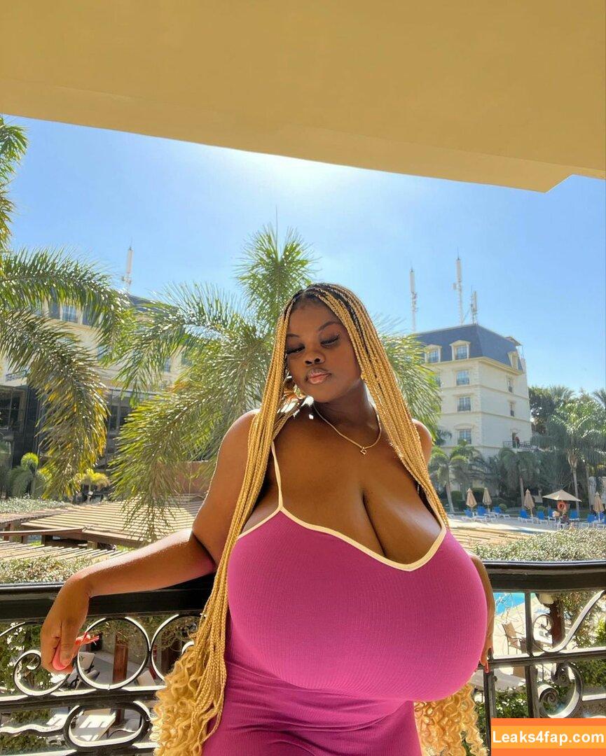 Chioma Lovv / chiomalovv leaked photo photo #0150