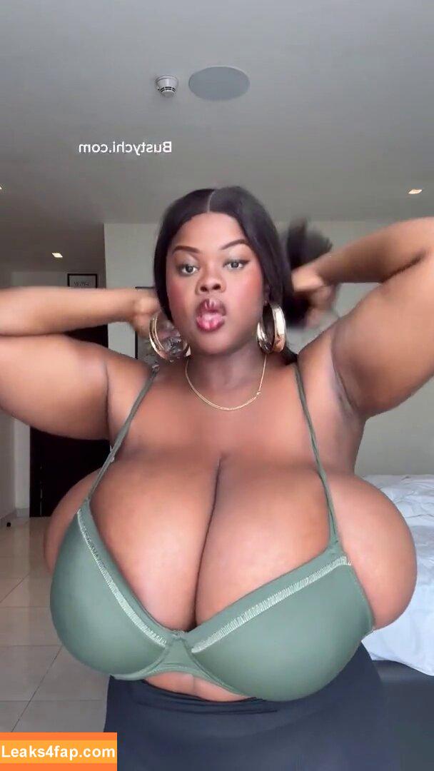 Chioma Lovv / chiomalovv слитое фото фото #0803