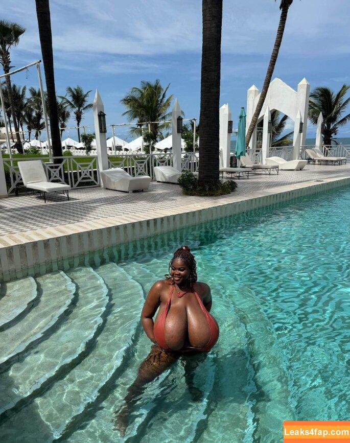 Chioma Lovv / chiomalovv leaked photo photo #0821