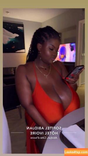 Chioma Lovv photo #0043