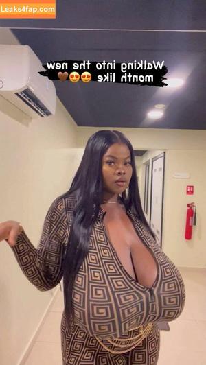 Chioma Lovv photo #0067