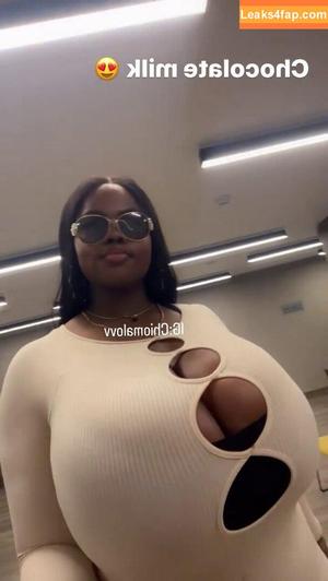 Chioma Lovv photo #0076