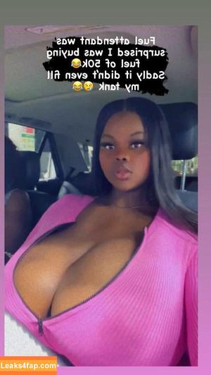 Chioma Lovv photo #0082