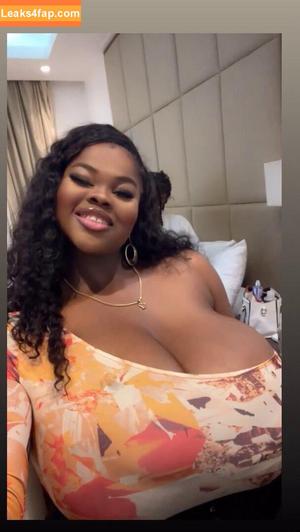 Chioma Lovv photo #0090