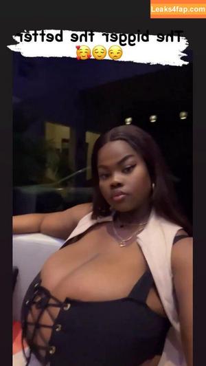 Chioma Lovv photo #0112