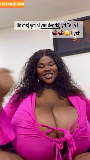 Chioma Lovv photo #0182