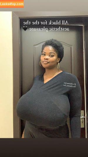 Chioma Lovv photo #0186