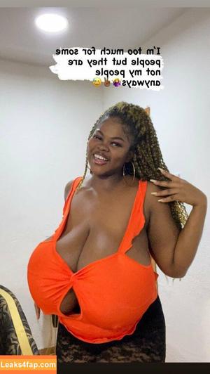 Chioma Lovv photo #0189