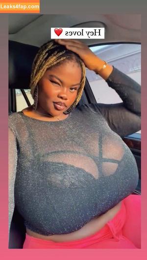 Chioma Lovv photo #0205