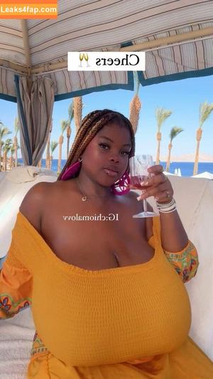 Chioma Lovv photo #0210