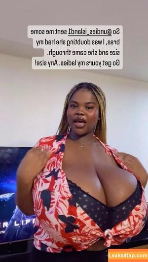 Chioma Lovv photo #0220