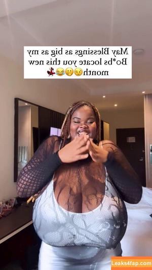 Chioma Lovv photo #0301