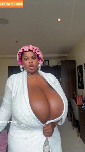 Chioma Lovv photo #0727