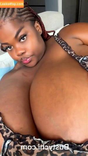 Chioma Lovv photo #0872