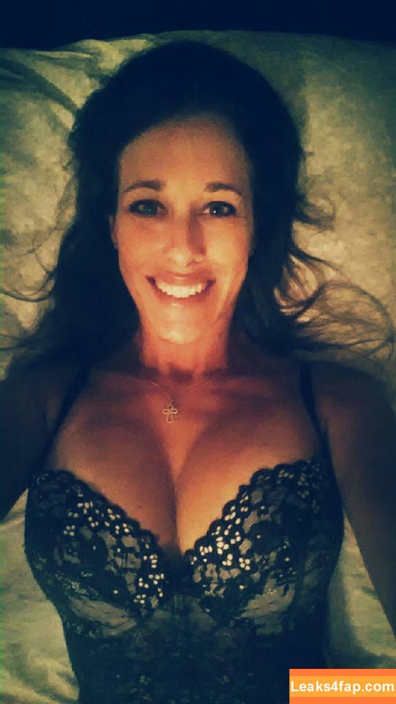 Chivettes Gone Wild /  leaked photo photo #0031