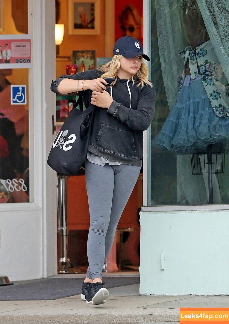 Chloë Grace Moretz / chloegmoretz / https: leaked photo photo #0005