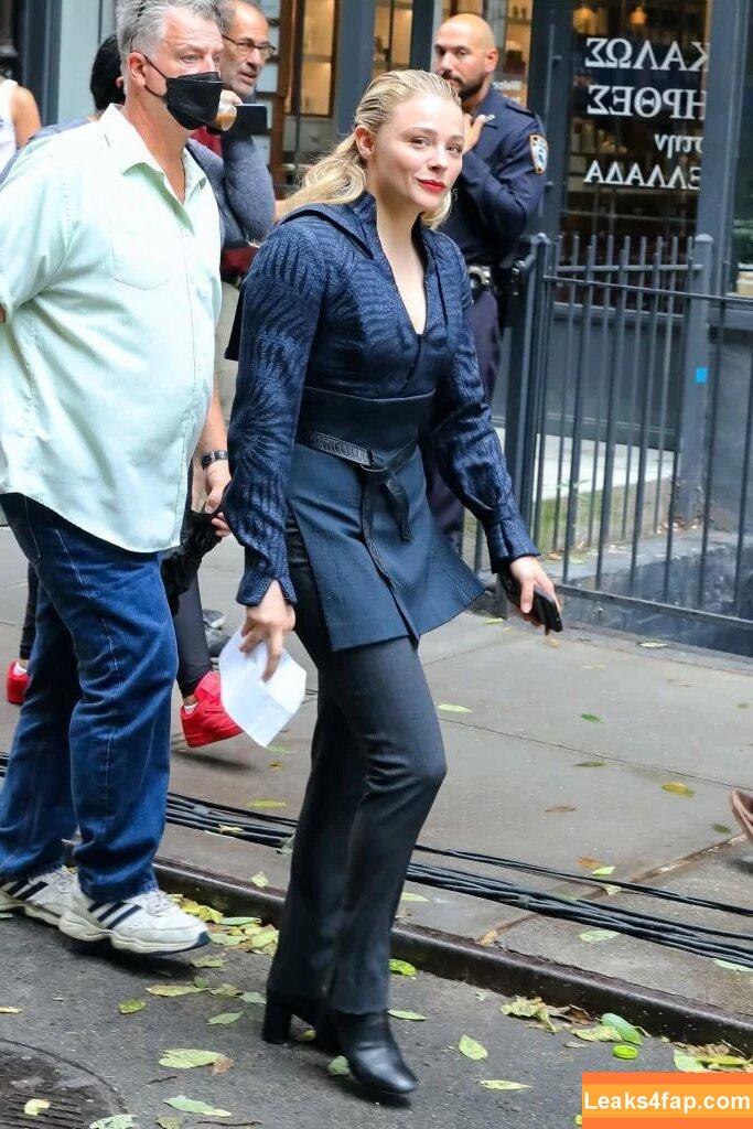 Chloë Grace Moretz / chloegmoretz / https: leaked photo photo #0054