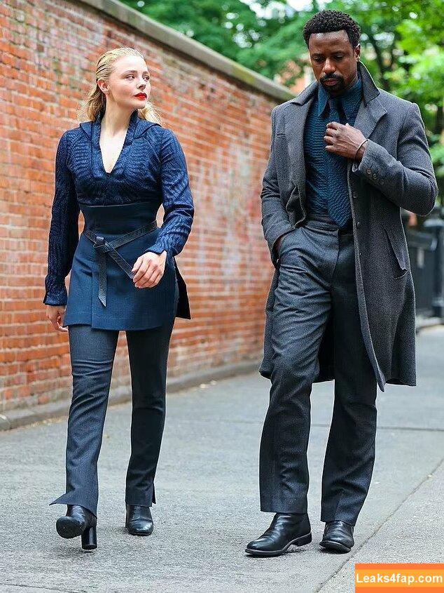 Chloë Grace Moretz / chloegmoretz / https: leaked photo photo #0055