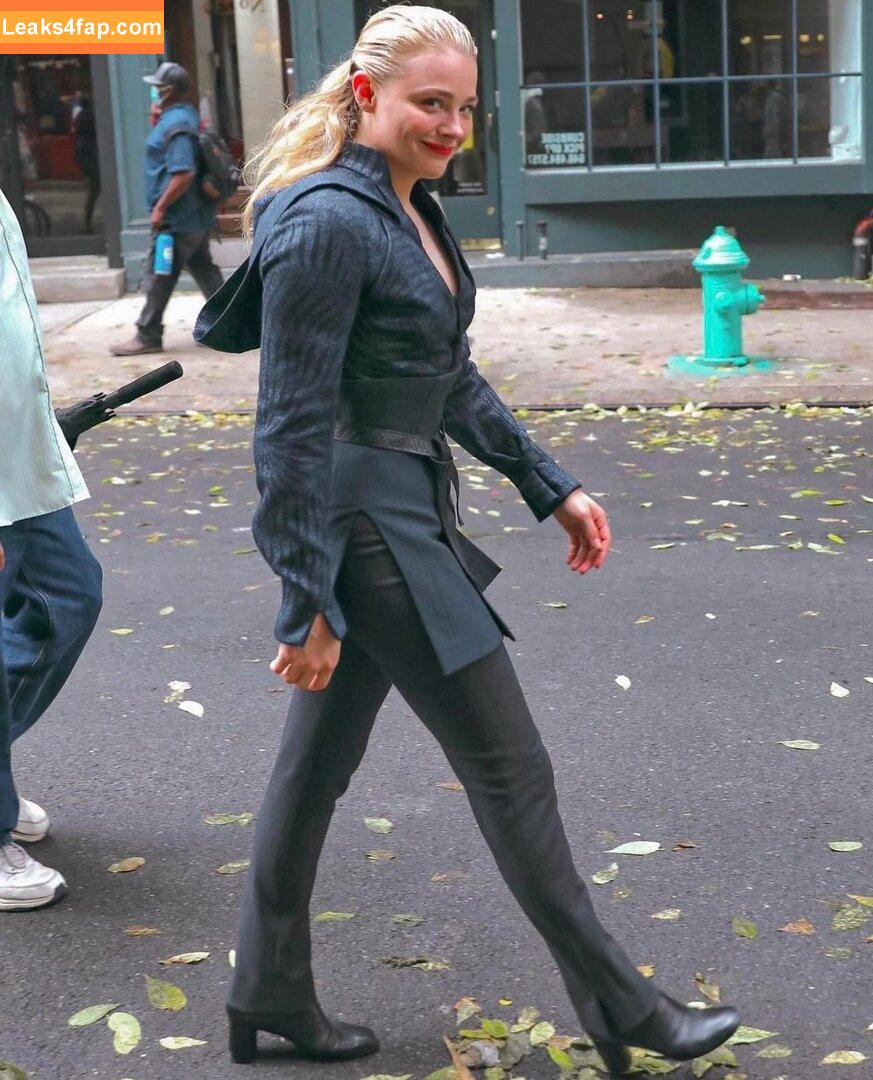Chloë Grace Moretz / chloegmoretz / https: leaked photo photo #0058