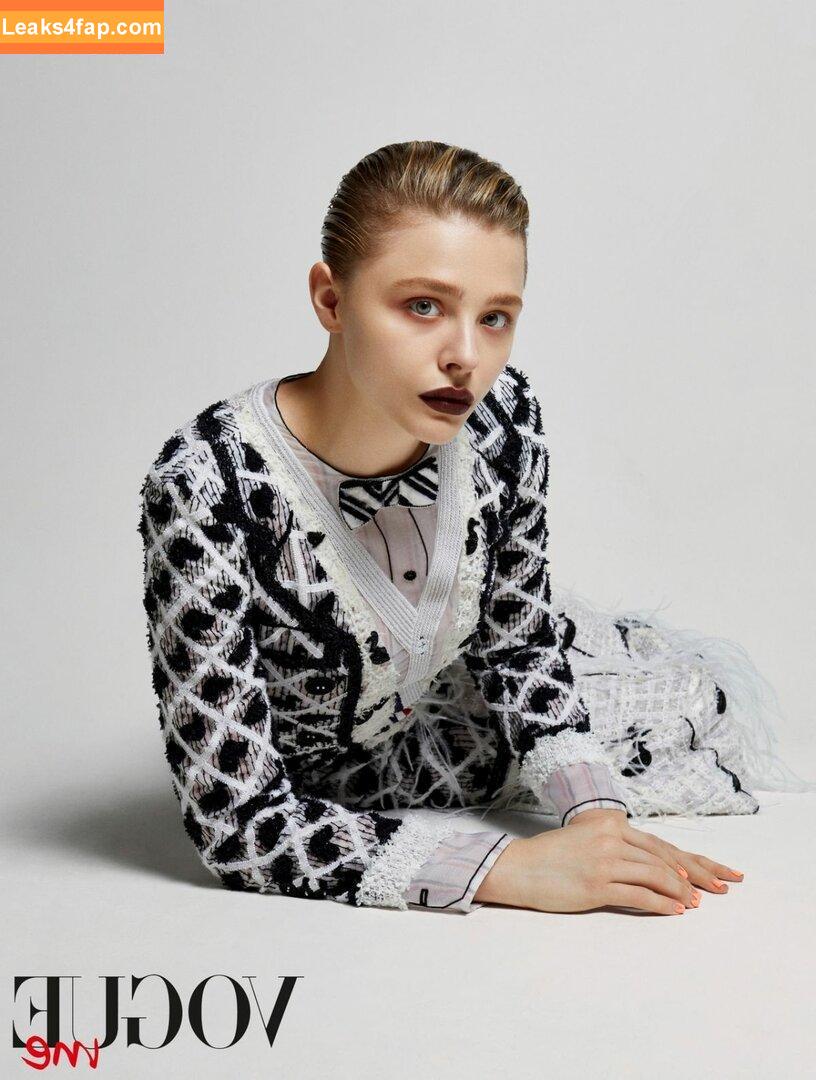 Chloë Grace Moretz / chloegmoretz / https: leaked photo photo #0102