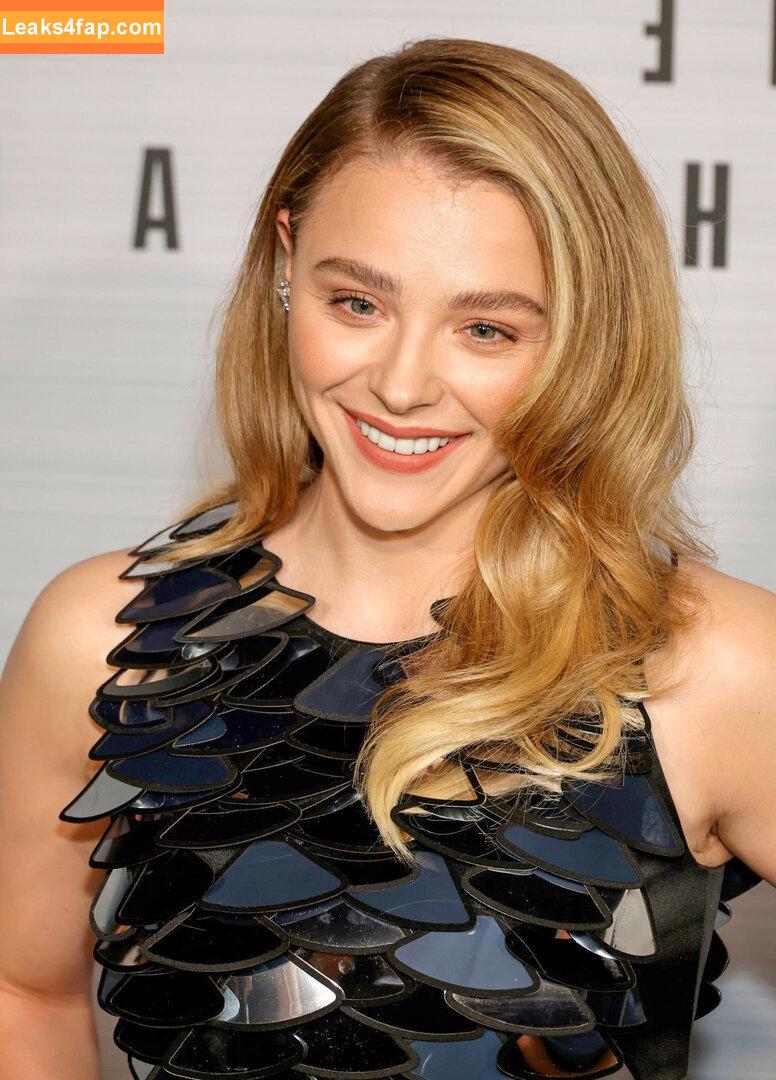 Chloë Grace Moretz / chloegmoretz / https: leaked photo photo #0108