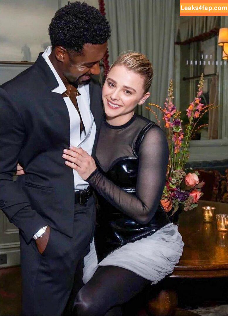 Chloë Grace Moretz / chloegmoretz / https: leaked photo photo #0118