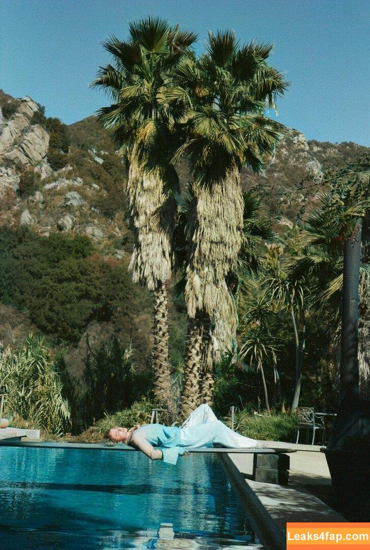 Chloë Grace Moretz / chloegmoretz / https: leaked photo photo #0123