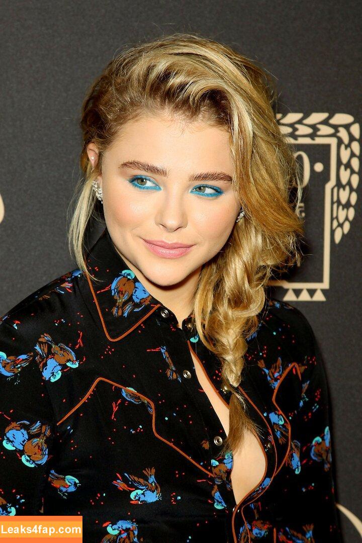 Chloë Grace Moretz / chloegmoretz / https: leaked photo photo #0139