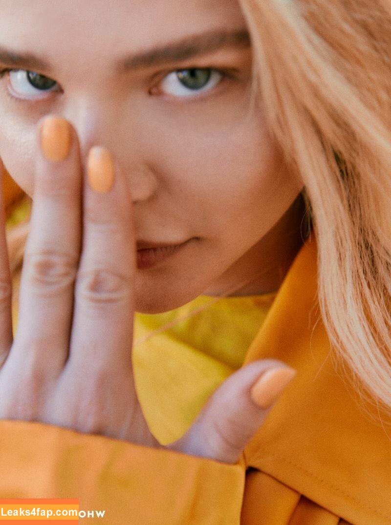 Chloë Grace Moretz / chloegmoretz / https: leaked photo photo #0168