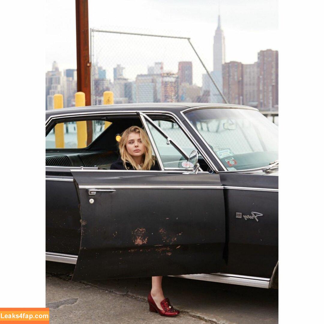 Chloë Grace Moretz / chloegmoretz / https: leaked photo photo #0187