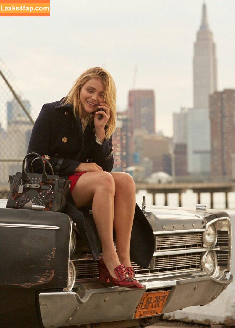 Chloë Grace Moretz / chloegmoretz / https: leaked photo photo #0190