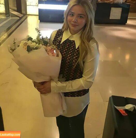 Chloë Grace Moretz / chloegmoretz / https: leaked photo photo #0195