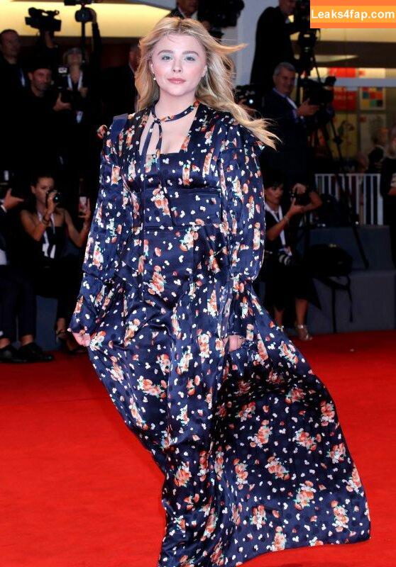 Chloë Grace Moretz / chloegmoretz / https: leaked photo photo #0233