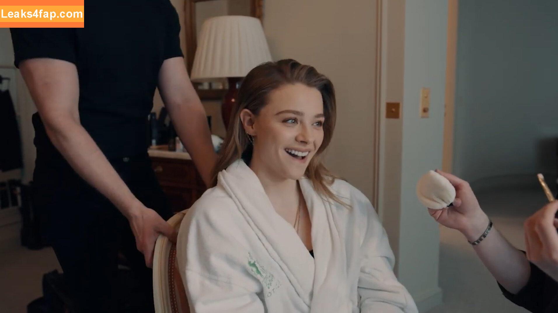 Chloë Grace Moretz / chloegmoretz / https: leaked photo photo #0260