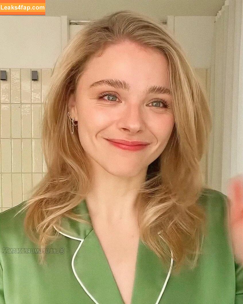 Chloë Grace Moretz / chloegmoretz / https: leaked photo photo #0265