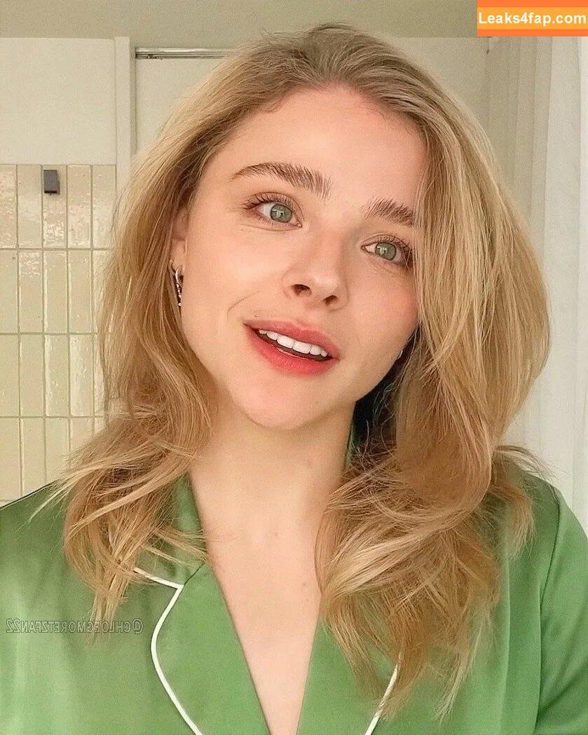 Chloë Grace Moretz / chloegmoretz / https: leaked photo photo #0266