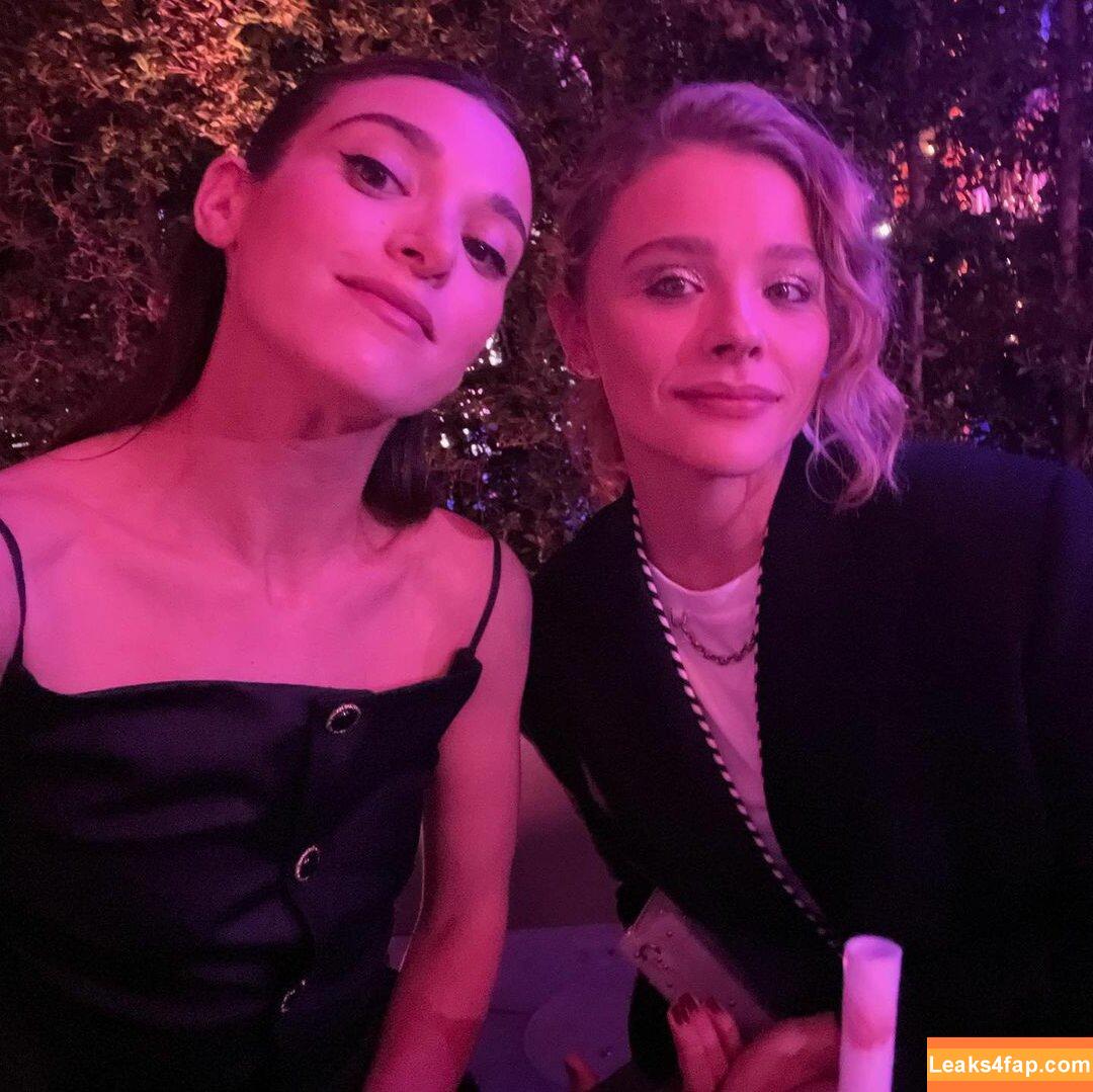 Chloë Grace Moretz / chloegmoretz / https: leaked photo photo #0329