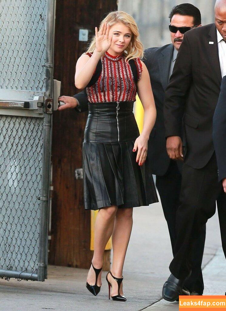 Chloë Grace Moretz / chloegmoretz / https: leaked photo photo #0338