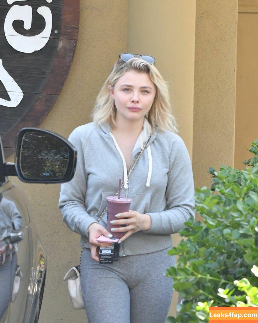 Chloë Grace Moretz / chloegmoretz / https: слитое фото фото #0409