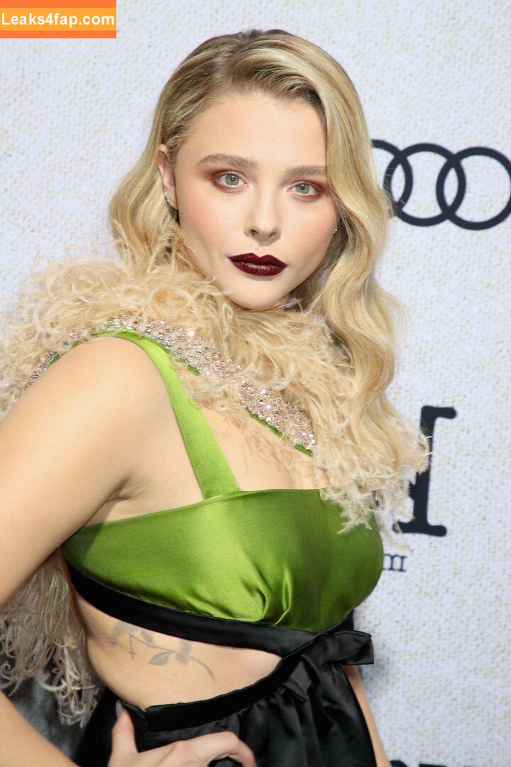 Chloë Grace Moretz / chloegmoretz / https: слитое фото фото #0441