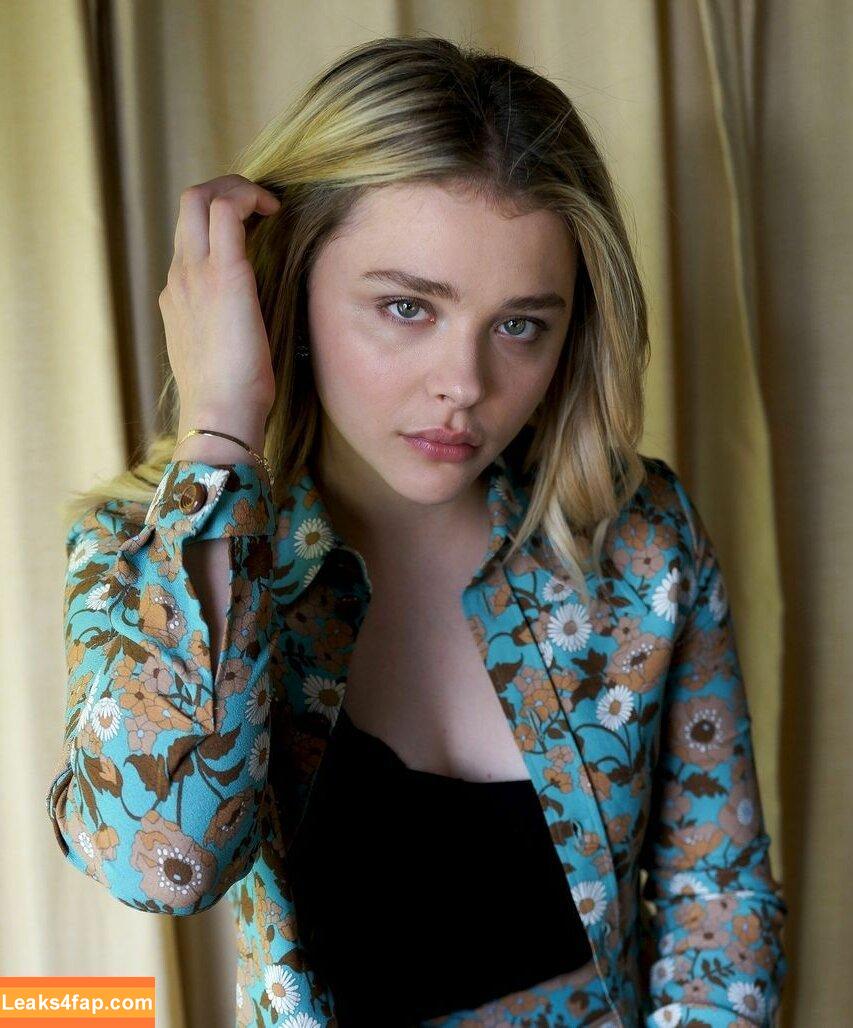 Chloë Grace Moretz / chloegmoretz / https: leaked photo photo #0492