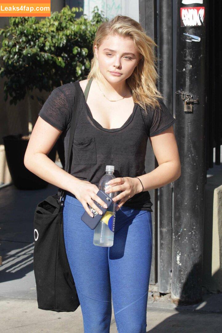 Chloë Grace Moretz / chloegmoretz / https: leaked photo photo #0512