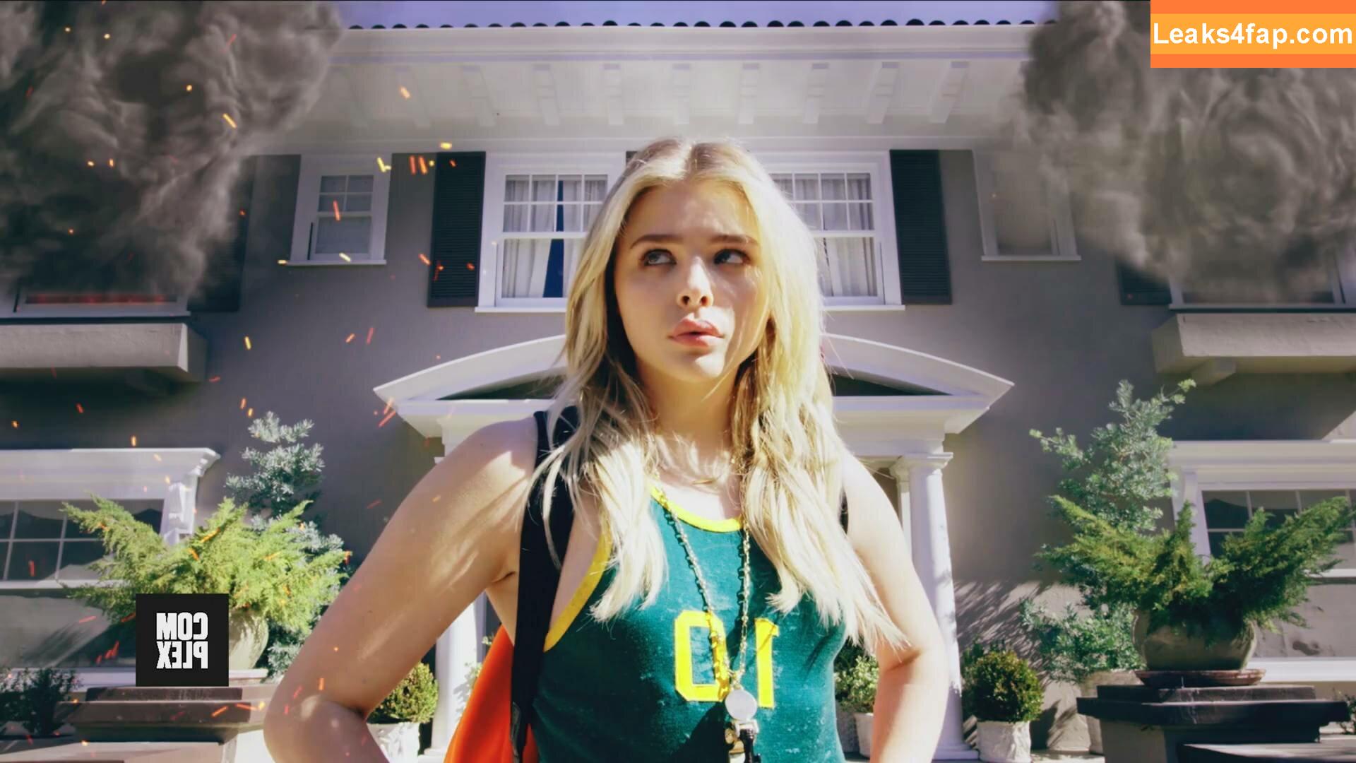 Chloë Grace Moretz / chloegmoretz / https: leaked photo photo #0576