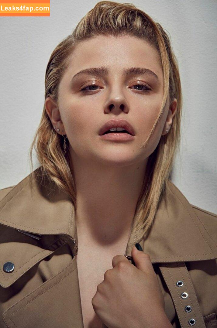 Chloë Grace Moretz / chloegmoretz / https: leaked photo photo #0749